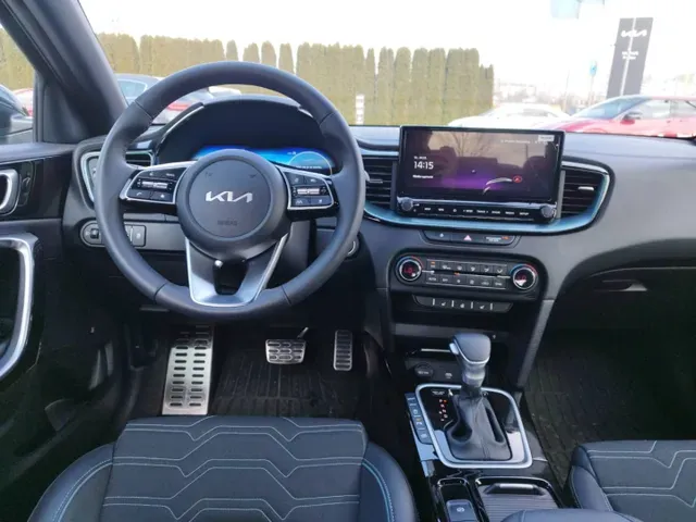 Kia Xceed 2026 photo 4