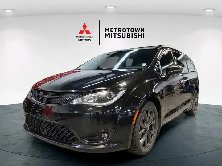 Chrysler Pacifica