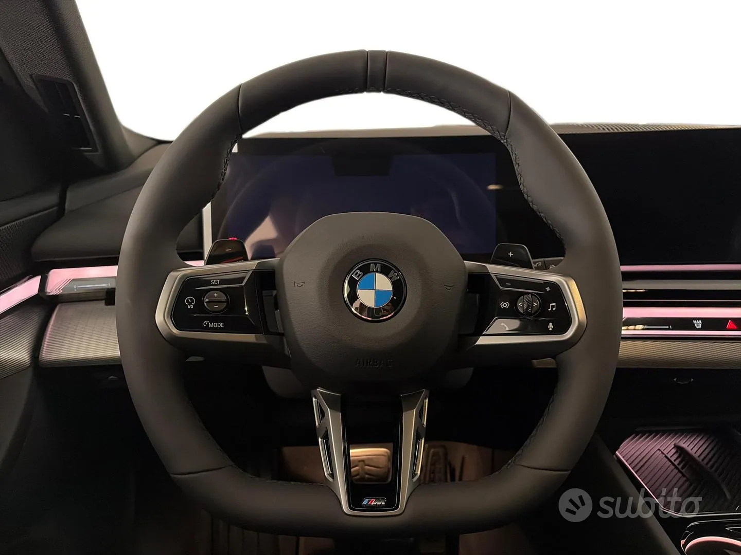 BMW 5 Series photo 5