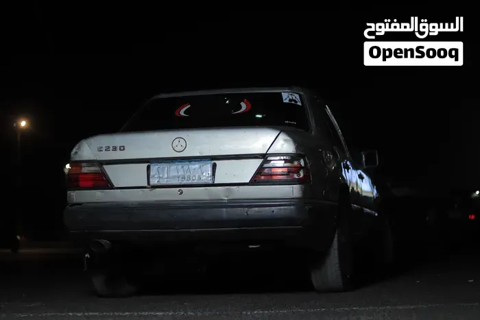 Mercedes-Benz C-Class 1988 photo 5