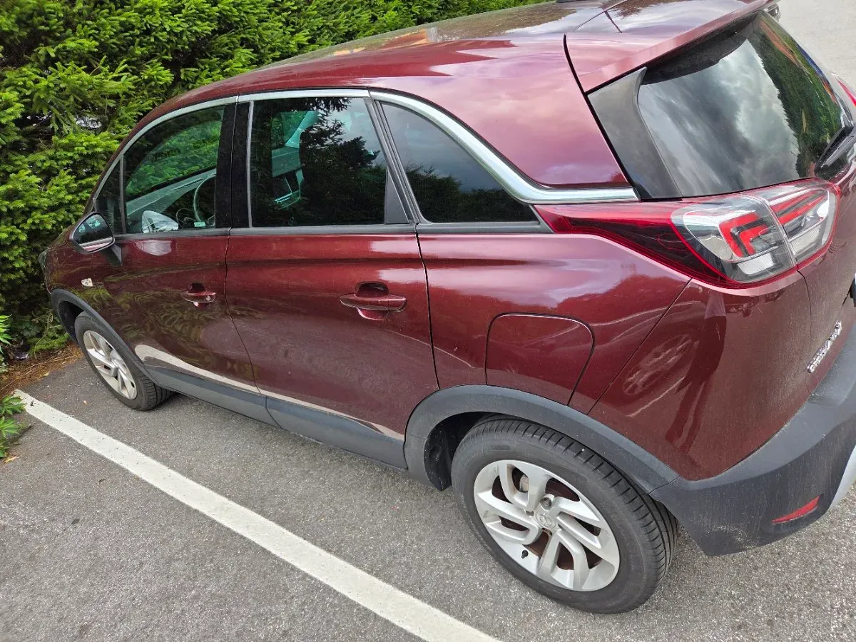 Opel Crossland X 2018 photo 2