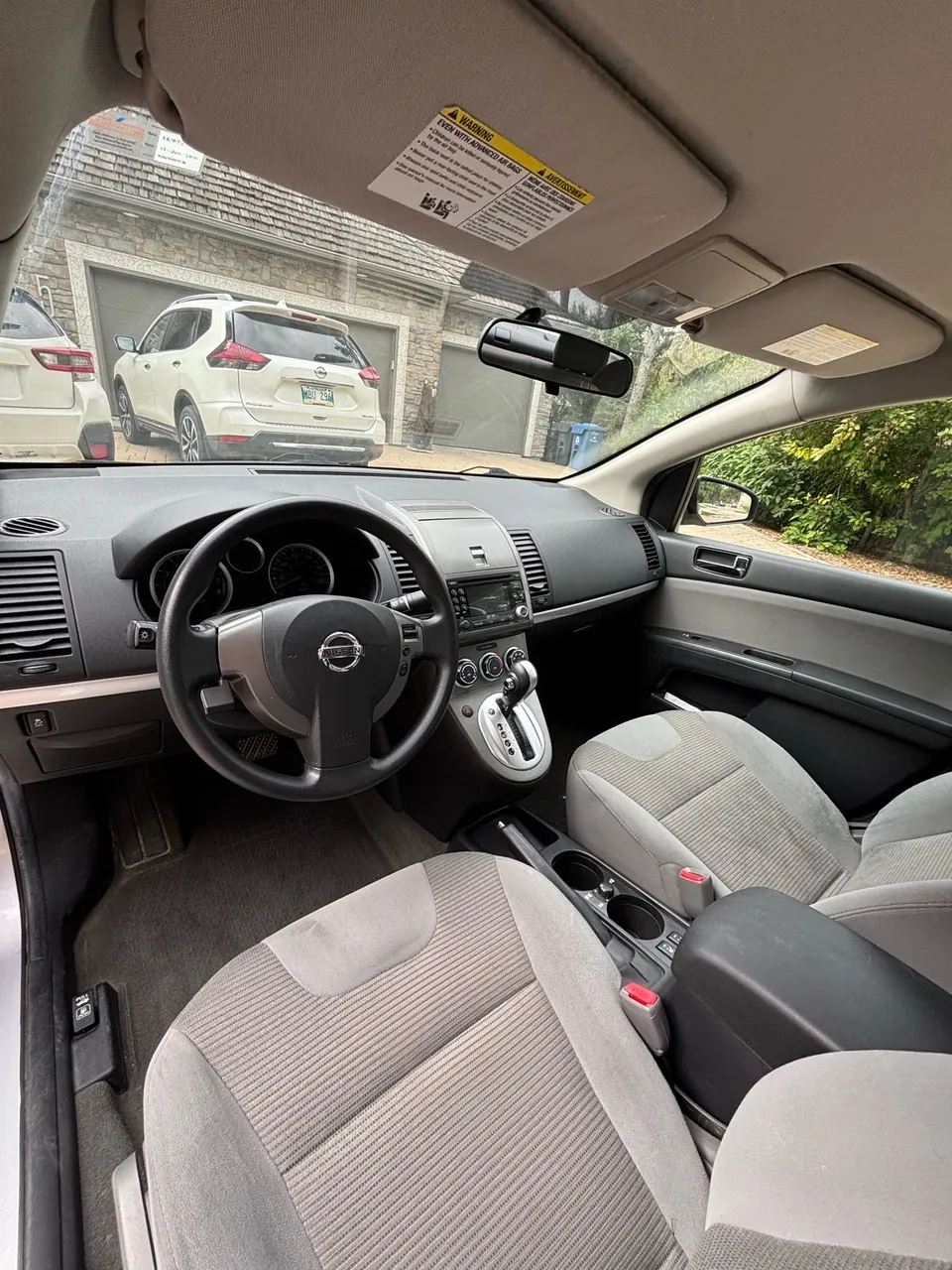 Nissan Sentra 2012 photo 4
