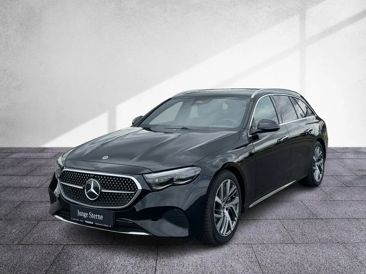 Mercedes-Benz E-Class 2025 photo 2