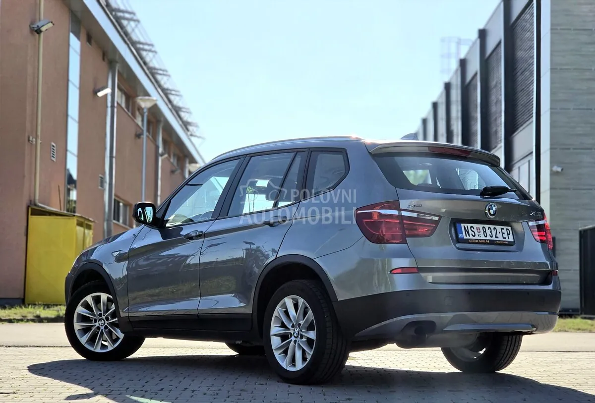BMW X3 2011 photo 3