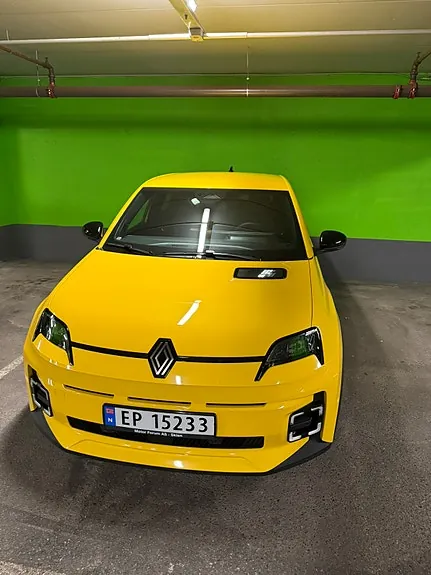Renault 5 E-Tech 2025 photo 3