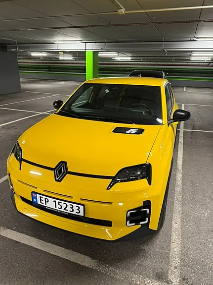 Renault 5 E-Tech 2025 photo 4