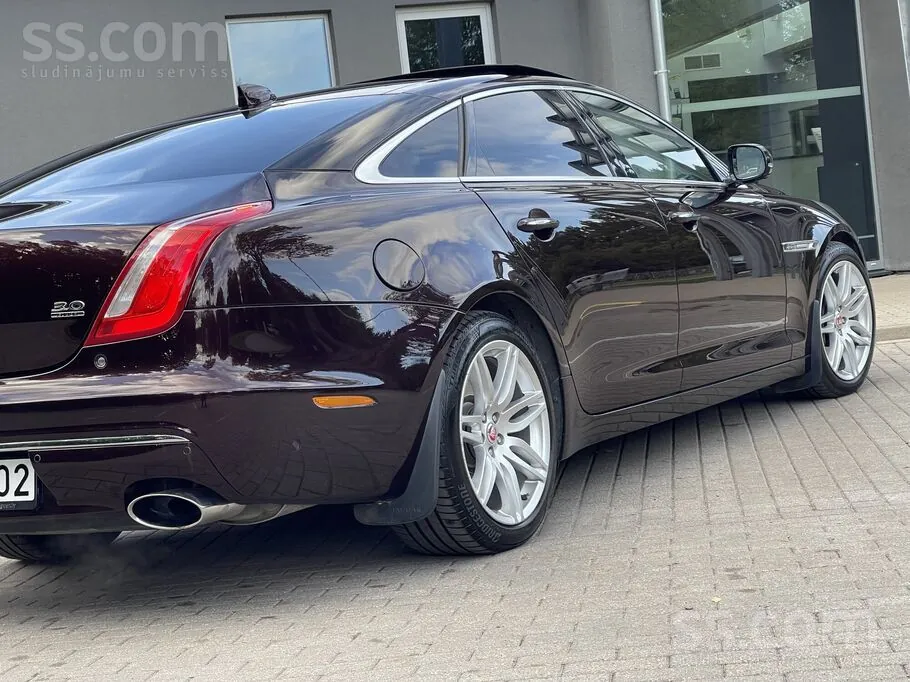 Jaguar Xj 2017 photo 2