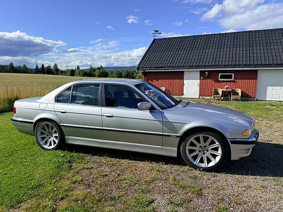 BMW 728I 2000 photo 4