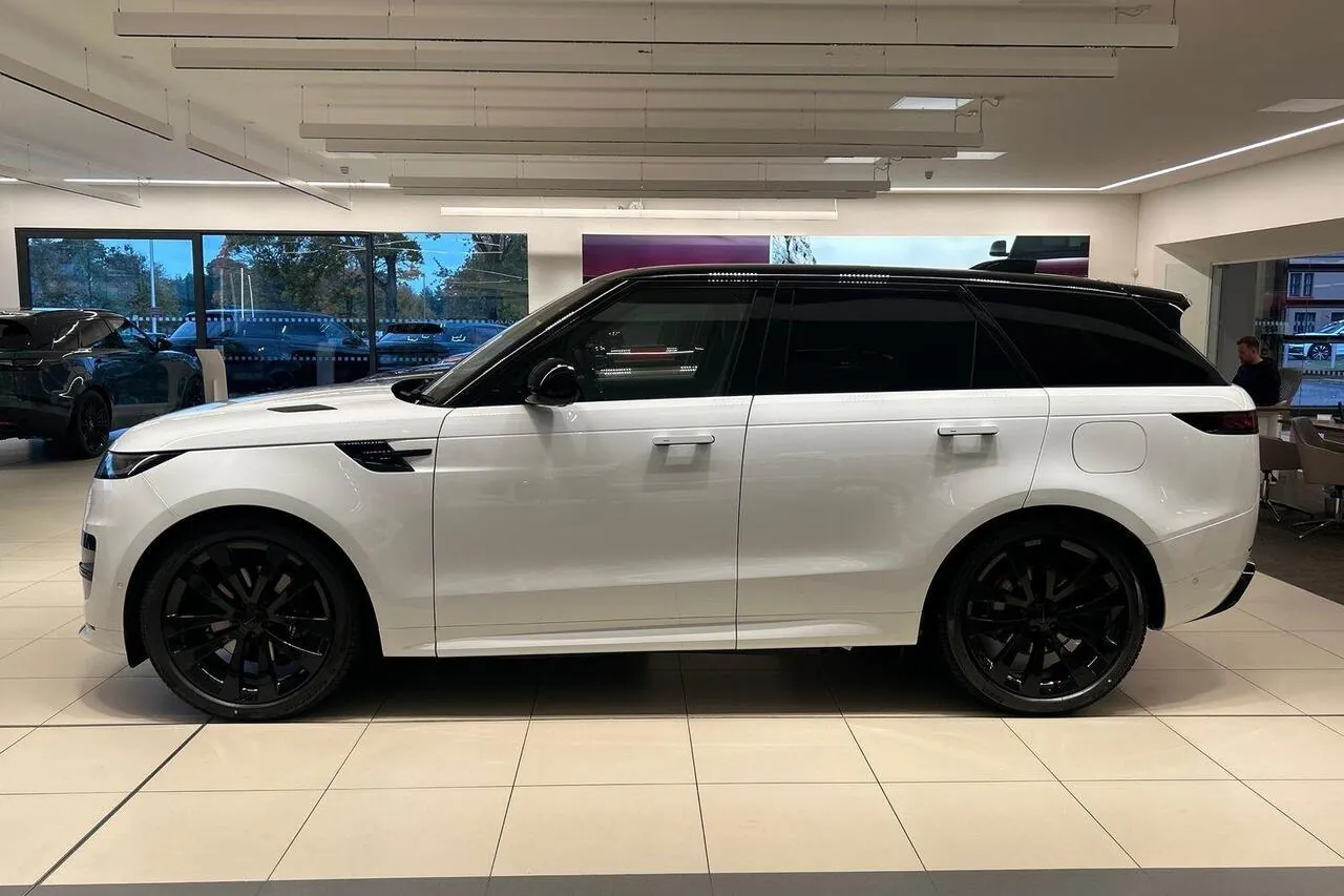 Land Rover Range Rover Sport photo 5