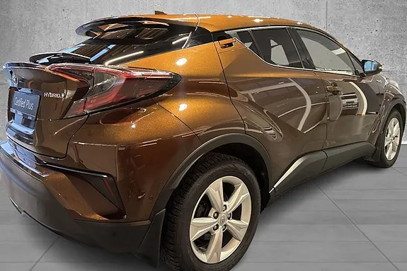 Toyota C-Hr 2017 photo 5
