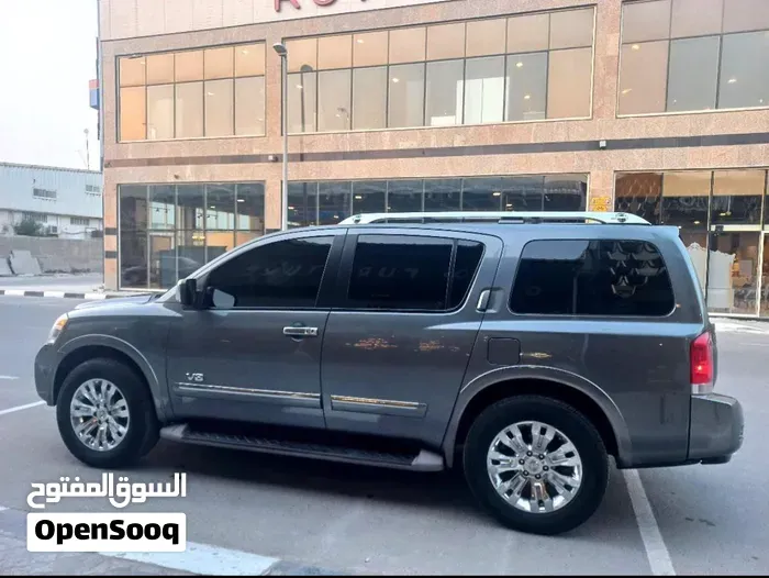 Nissan Armada 2014 photo 5