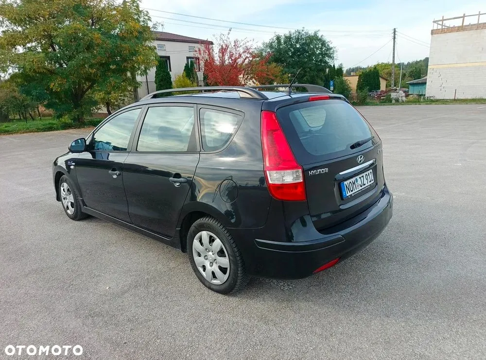 Hyundai I30 2011 photo 3