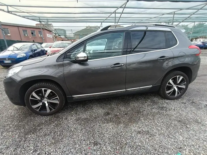 Peugeot 2008 2016 photo 3
