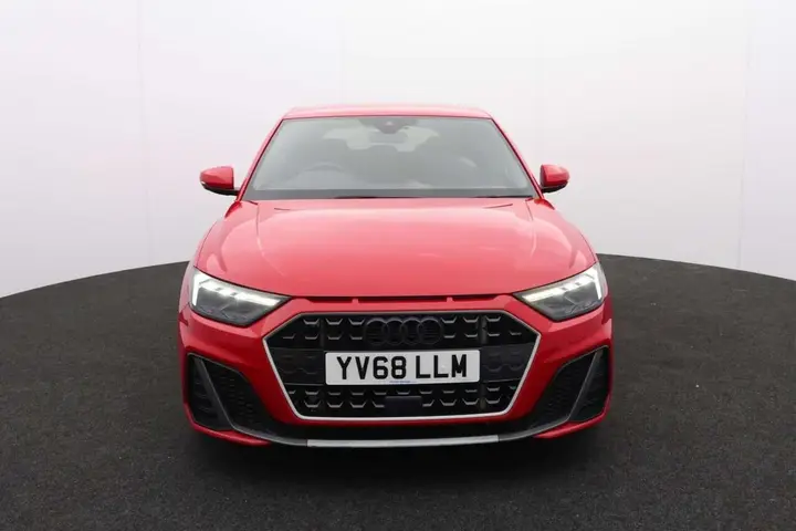 Audi A1 2019 photo 2