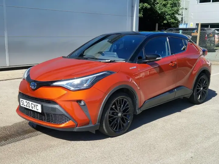 Toyota C-Hr 2020 photo 4