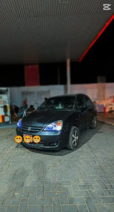 Suzuki Liana