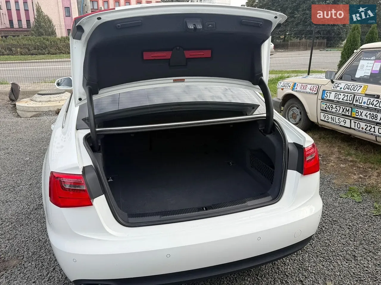 Audi A6 2014 photo 2