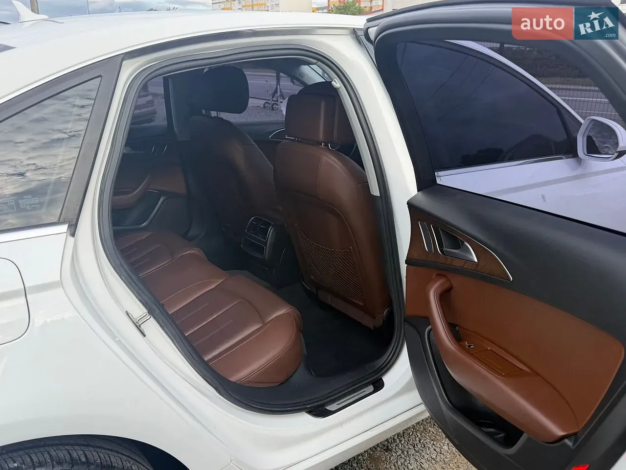 Audi A6 2014 photo 3