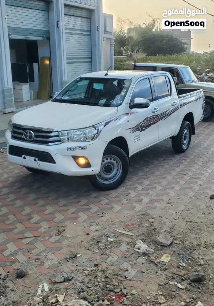 Toyota Hilux