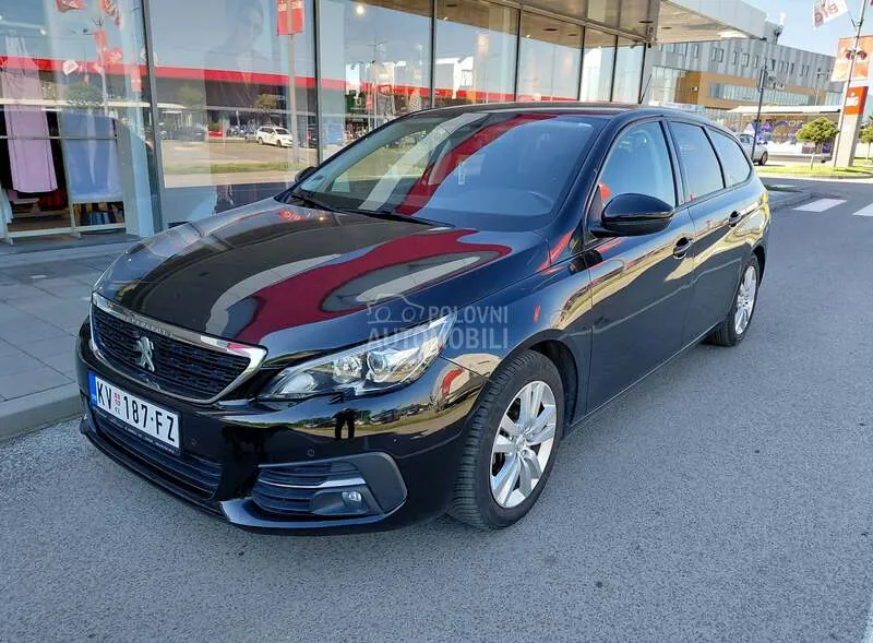 Peugeot 308 2020 photo 3