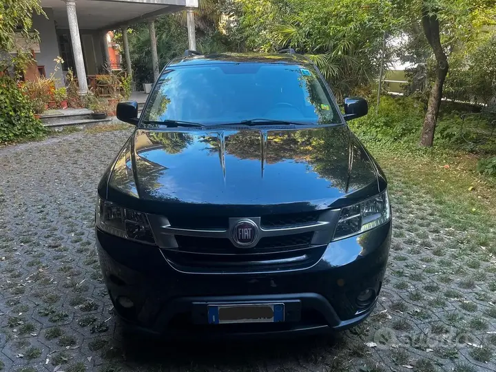 Fiat Freemont 2014 photo 2