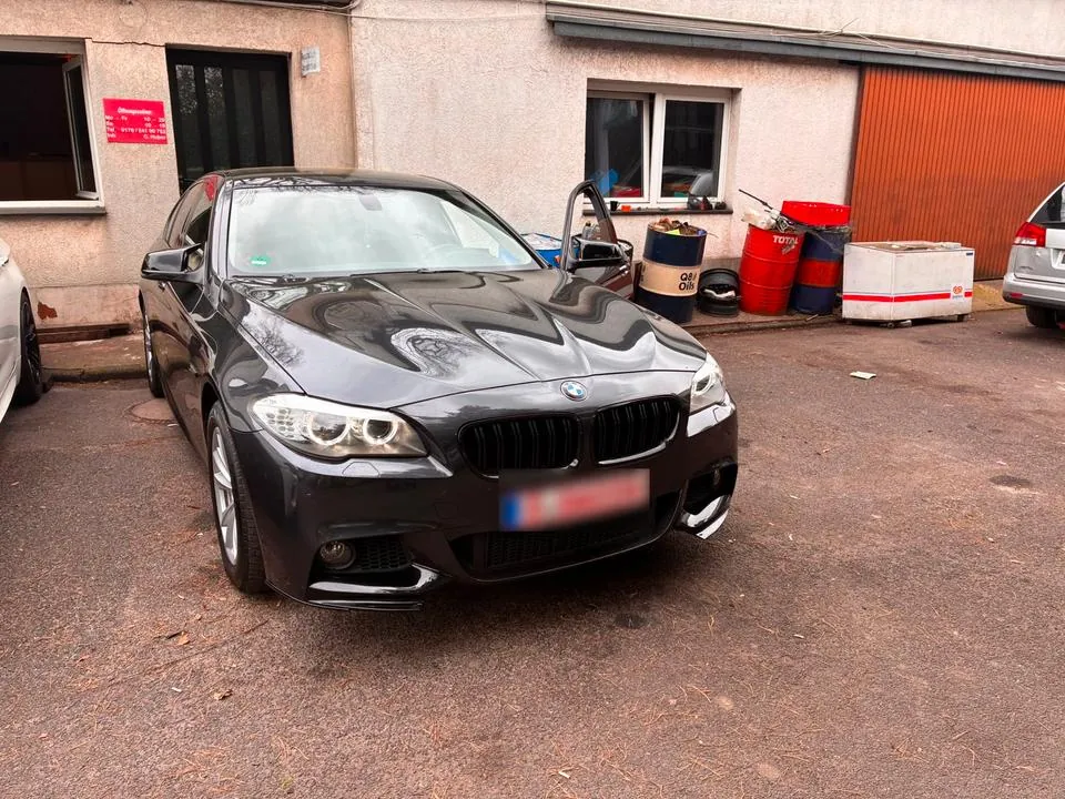 BMW F10