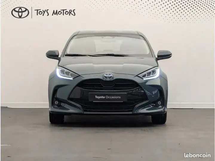Toyota Yaris 2025 photo 5