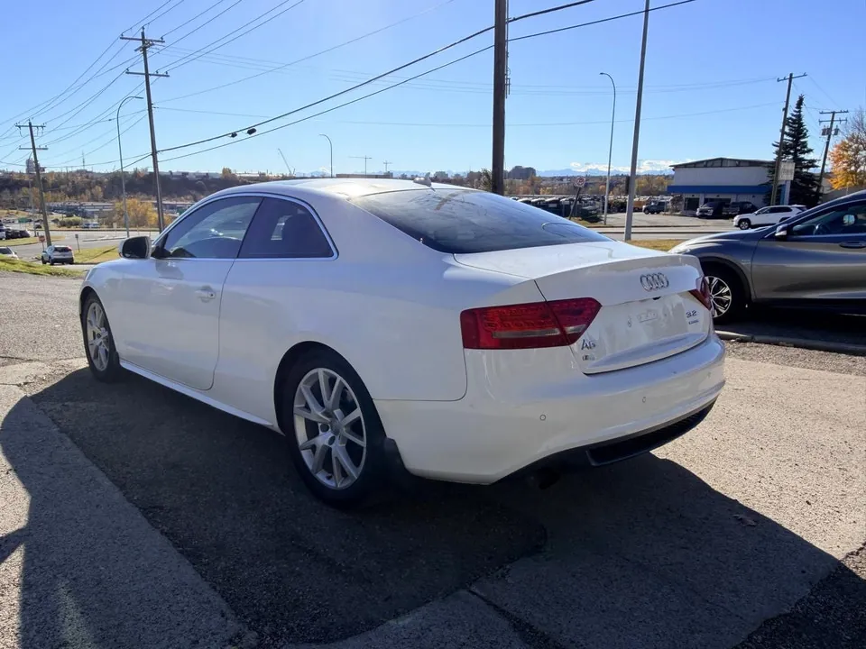 Audi A5 2010 photo 5