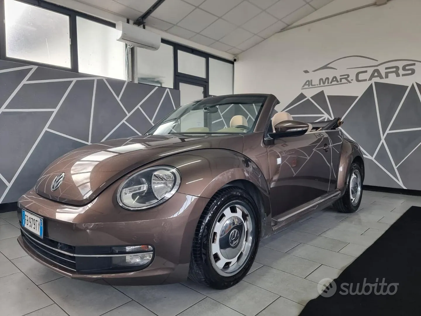 Volkswagen Maggiolino Cabrio