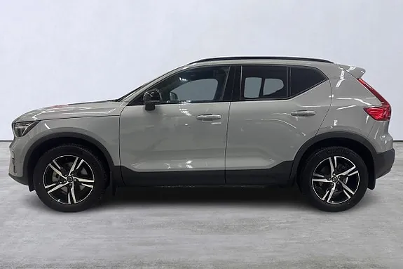 Volvo Xc40 2025 photo 2