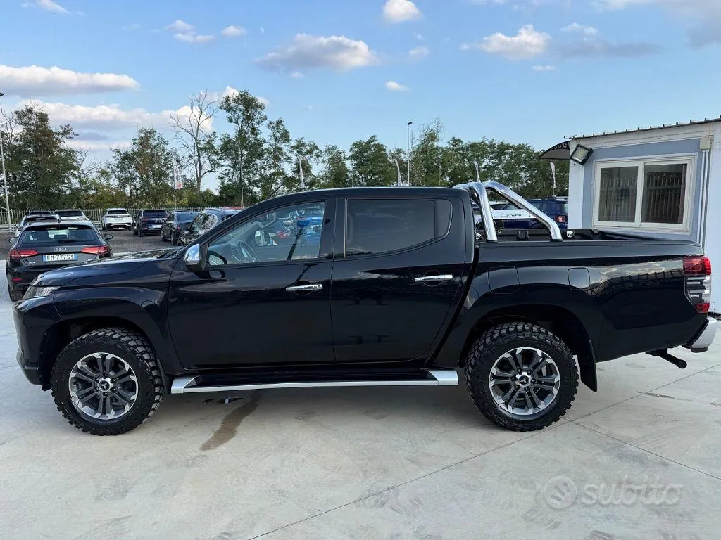 Mitsubishi L200 2020 photo 4