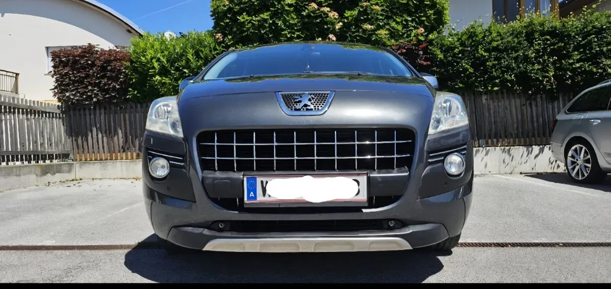 Peugeot 3008 2009 photo 2