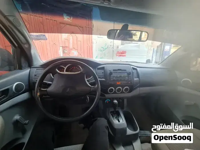 Toyota Tacoma 2011 photo 4
