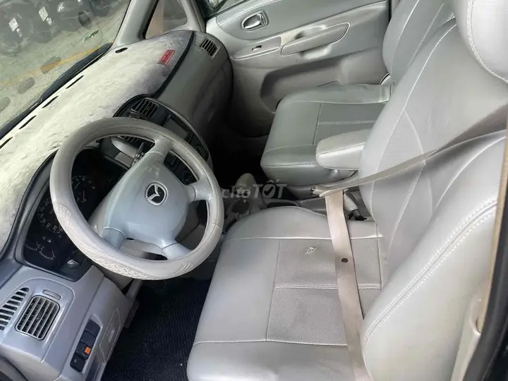 Mazda Premacy 2004 photo 3