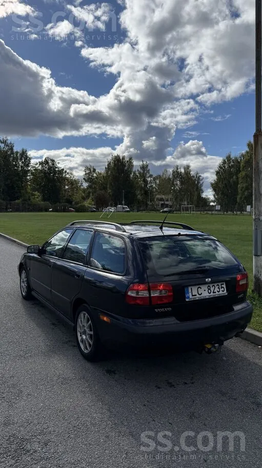 Volvo V40 2003 photo 3