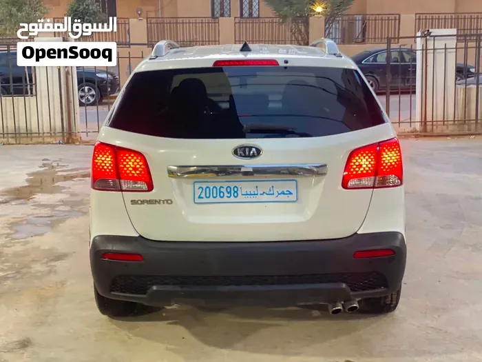 Kia Sorento 2012 photo 4