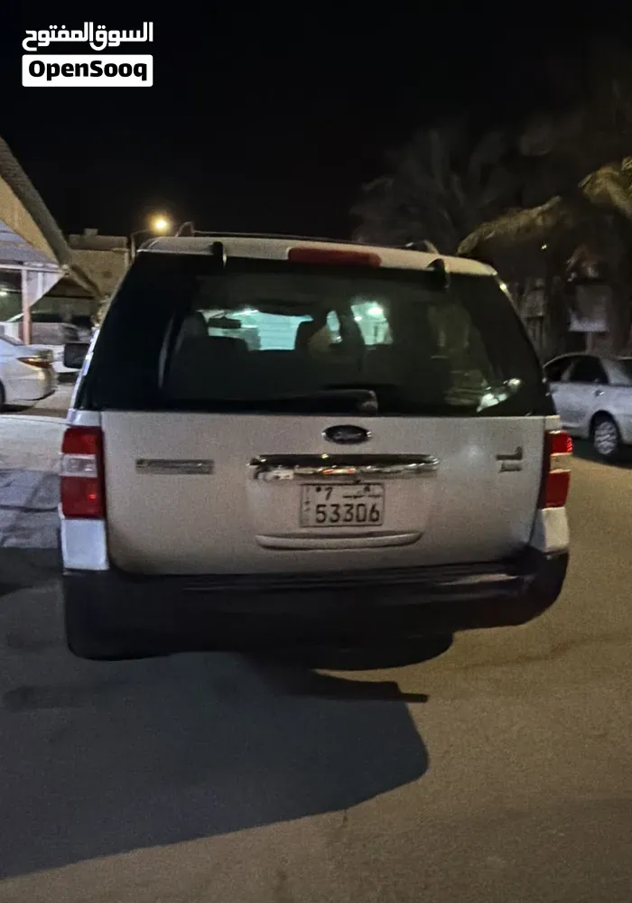 Ford Expedition 2012 photo 3