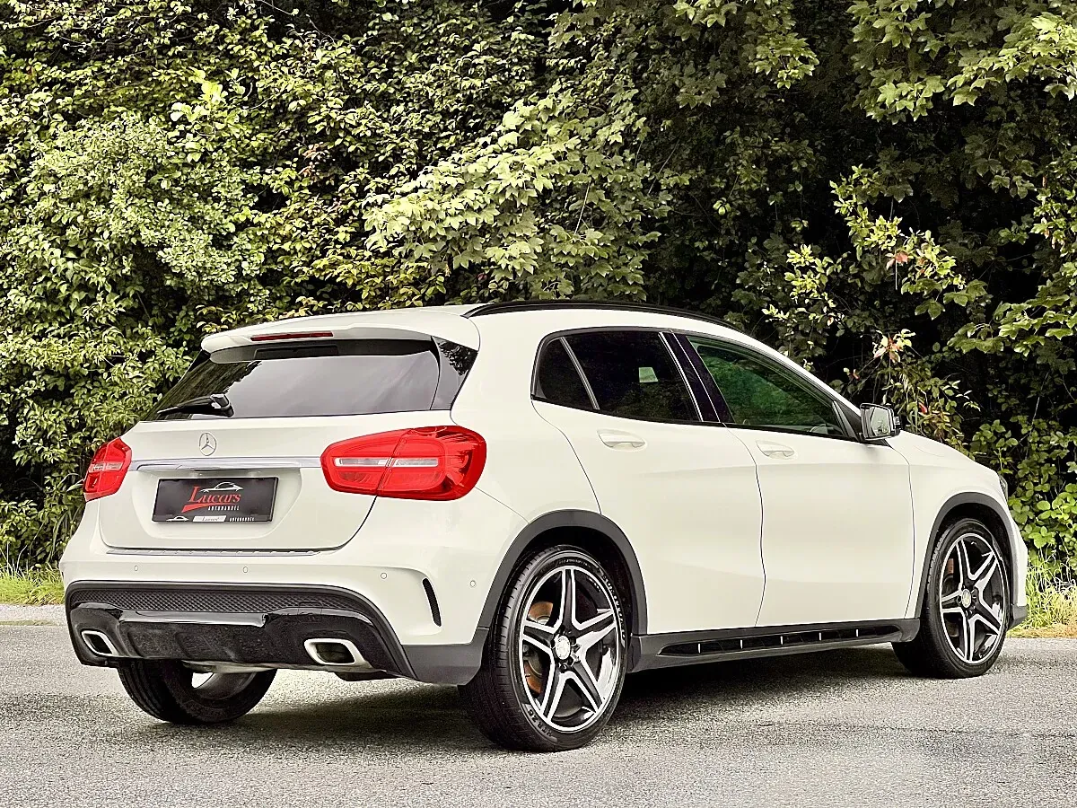 Mercedes-Benz Gla Class 2015 photo 2