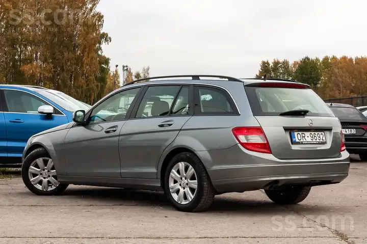 Mercedes-Benz C200 2008 photo 2