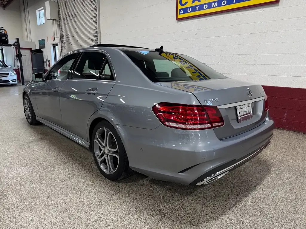 Mercedes-Benz E-Class 2014 photo 3