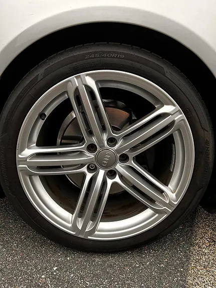 Audi A5 2012 photo 4