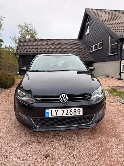 Volkswagen Polo 2012 photo 2