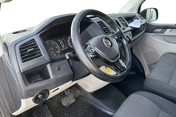 Volkswagen Transporter 2017 photo 4