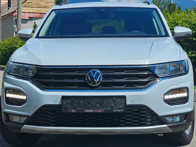 Volkswagen T-Roc 2021 photo 4