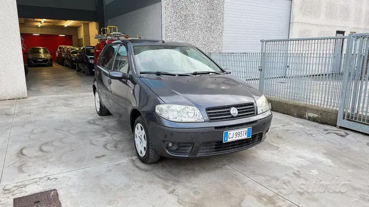 Fiat Punto 2003 photo 4