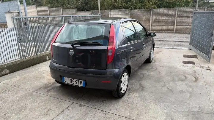 Fiat Punto 2003 photo 5