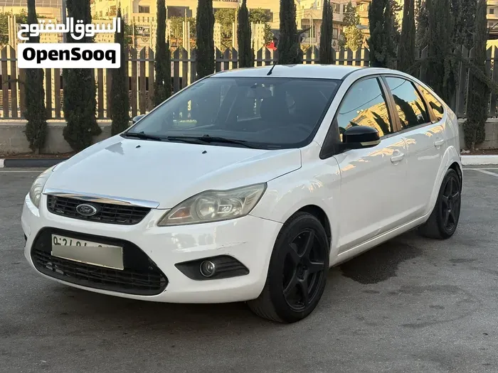 Ford Focus 2009 photo 3