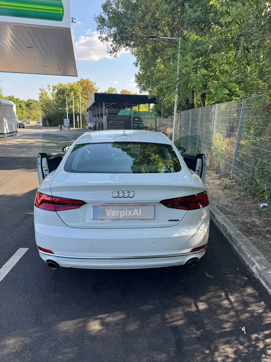 Audi A5 2017 photo 2