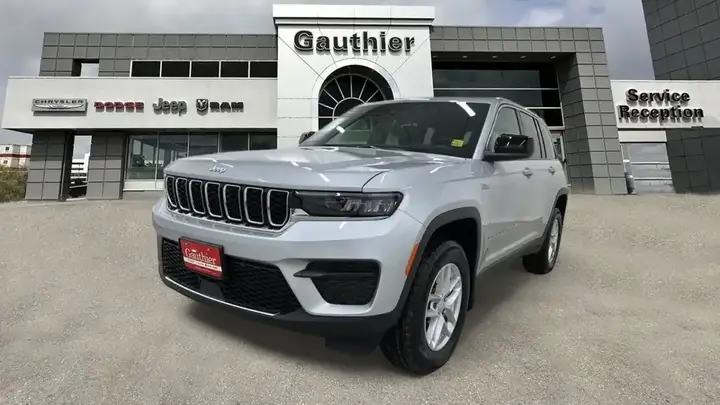 Jeep Grand Cherokee 2026 photo 2
