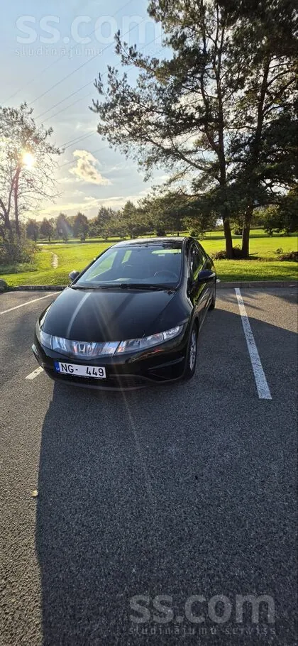 Honda Civic 2007 photo 2